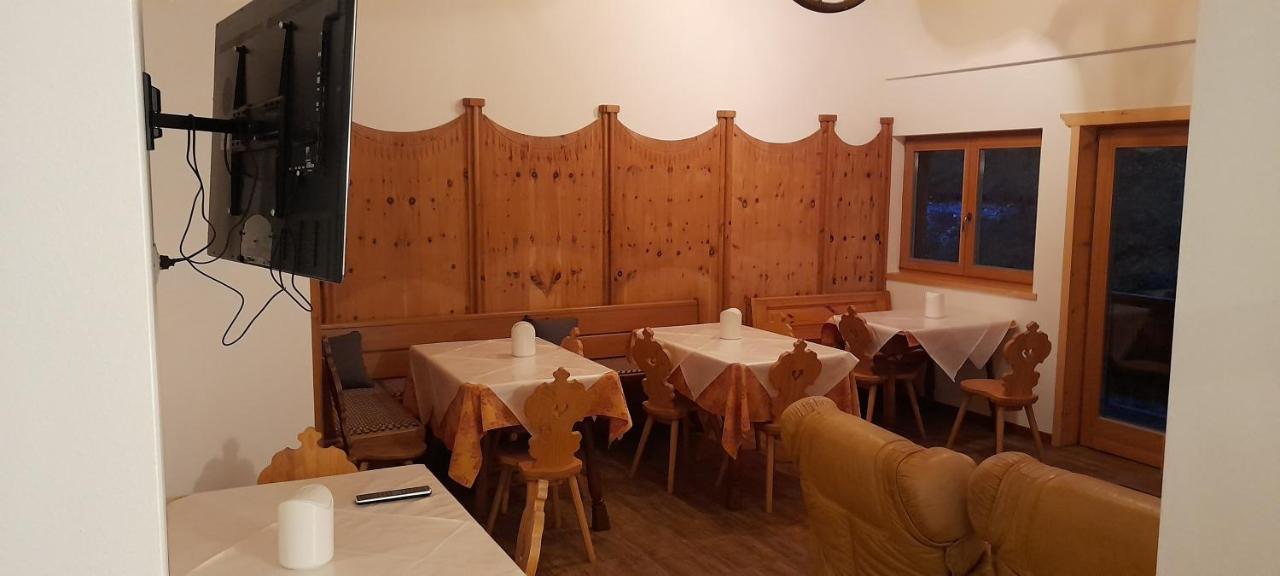Fattoria Meneguto Agriturismo Degasper Giorgio Cortina dʼAmpezzo Exteriér fotografie